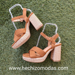 Zapatos Bambi Marrón